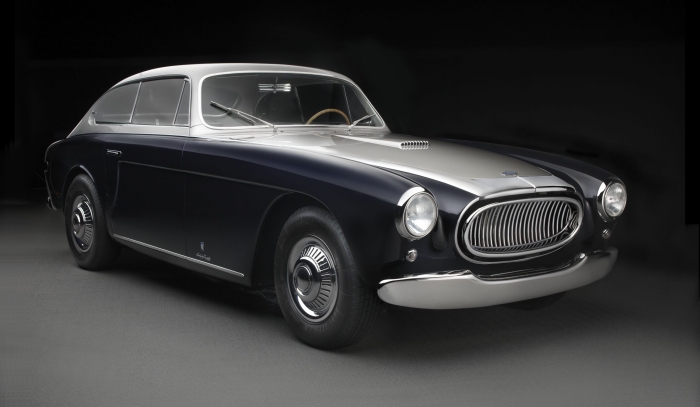 1952_Cunningham_C3_front_3-4_Harholdt-700x407