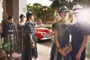 chanel-cruise-2016-17-havana-cars