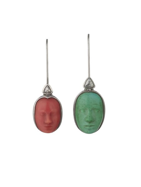 pips_earrings_1972.jpg