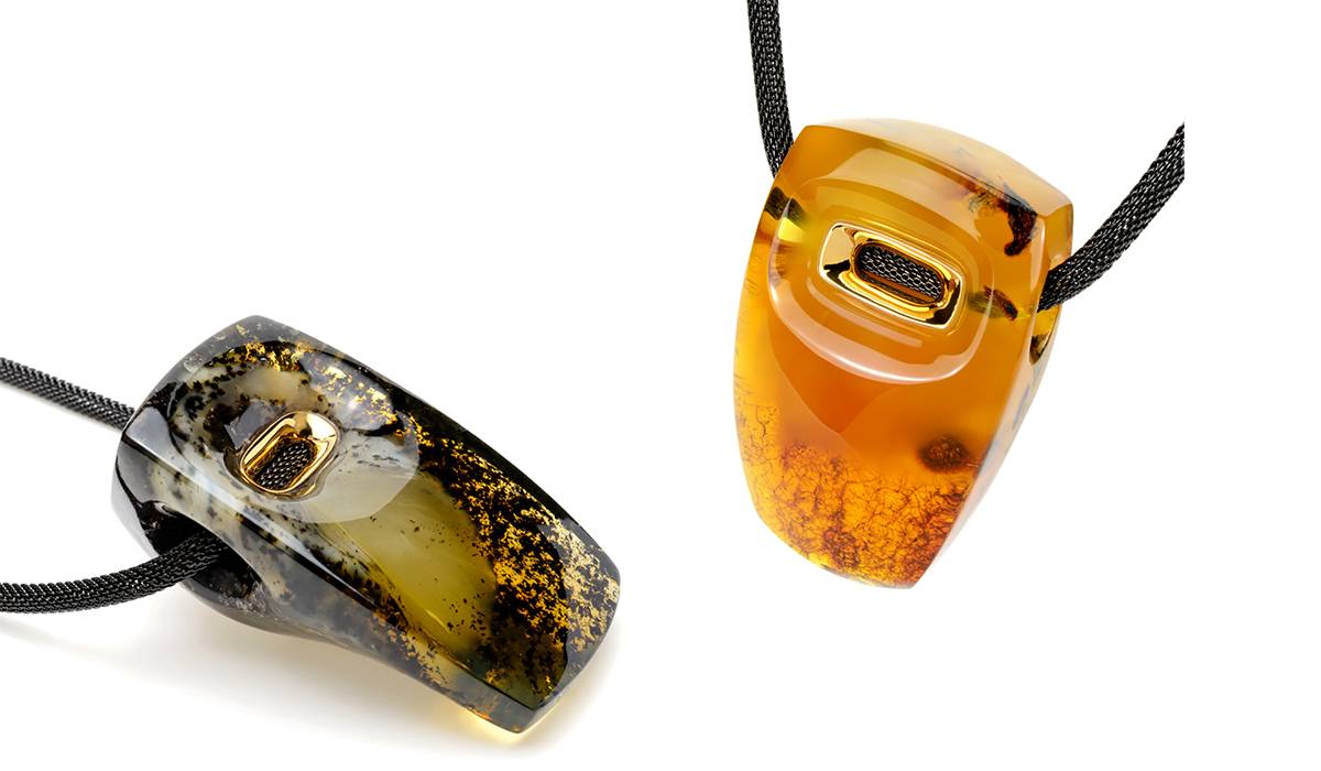 S&A Jewellery Design, pendant - amber, gold (Grand Prix of Amberif Selection 2022)