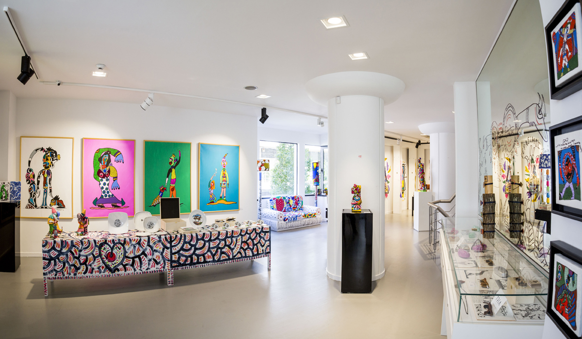 Art, design, fashion and jewelry at i-D concept store in Athens