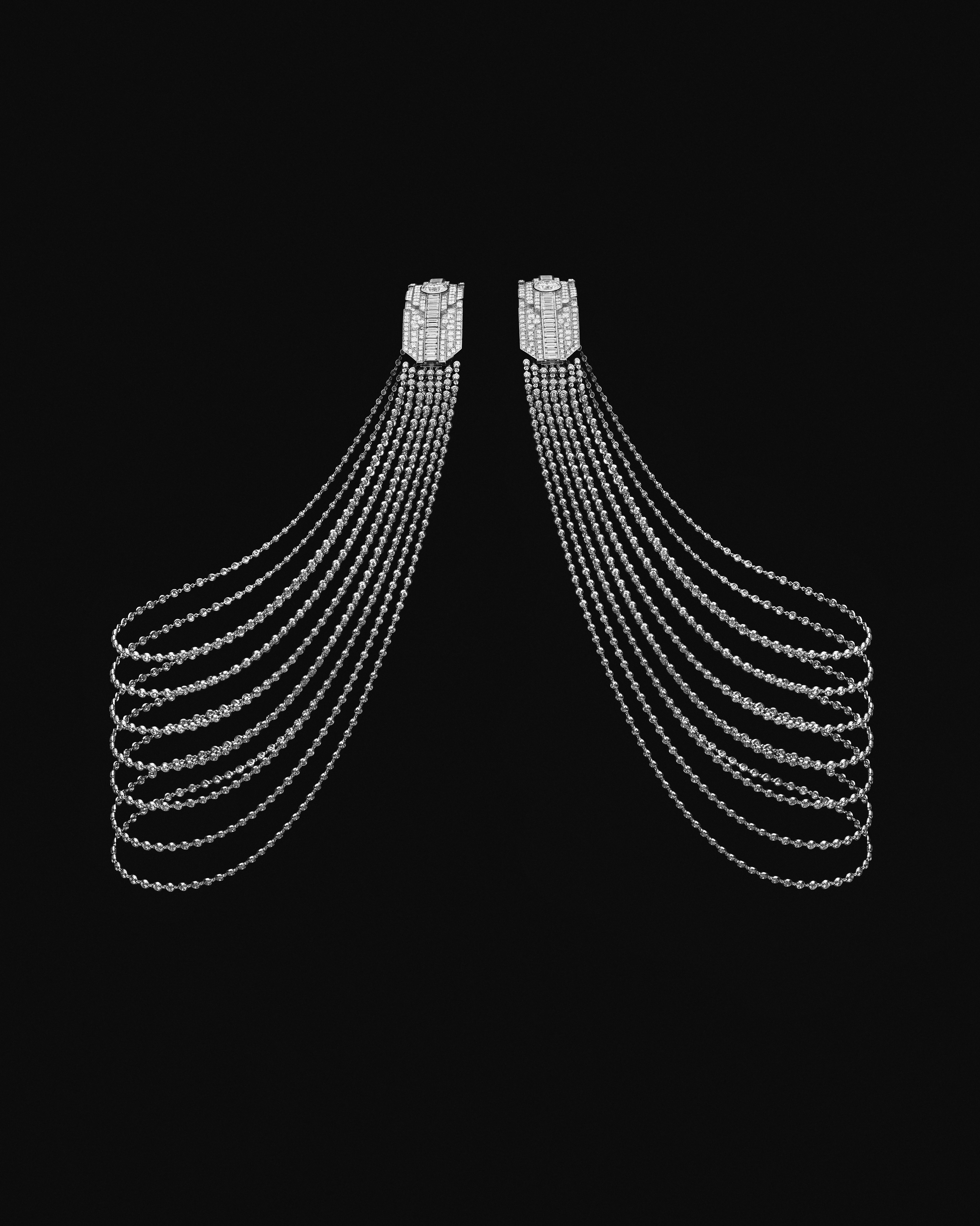 Boucheron Histoire De Style The Silhouette Necklace 4x5