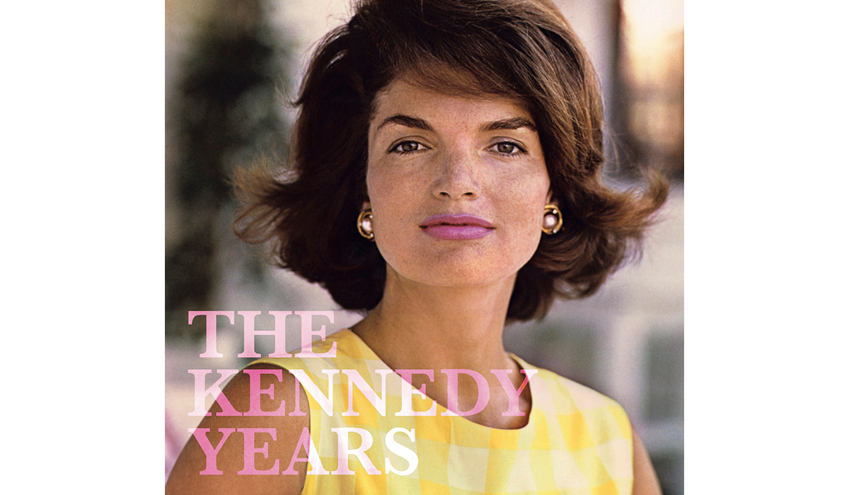 Cover of the THE KENNEDY YEARS catalogue. Photo Jacques Lowe.
