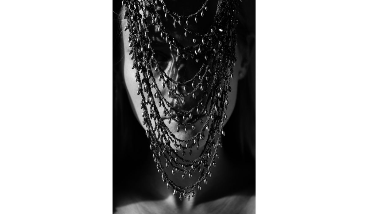 Cotton and silver necklace, Goti