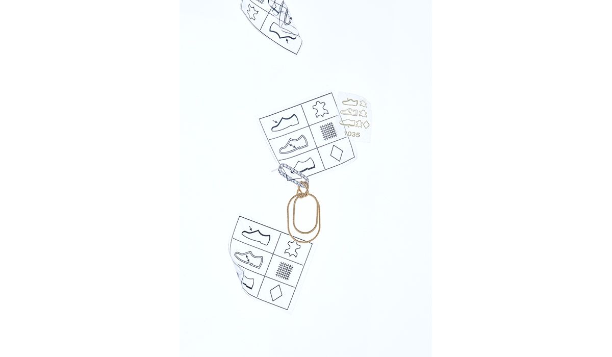 Gold and diamond earring. Miseno