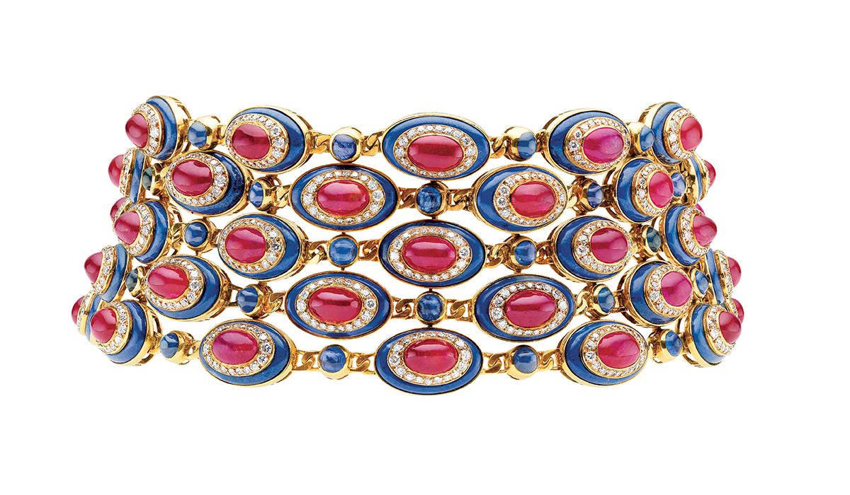1979 choker by Bulgari with oval medallions of concentric cabochon rubies
