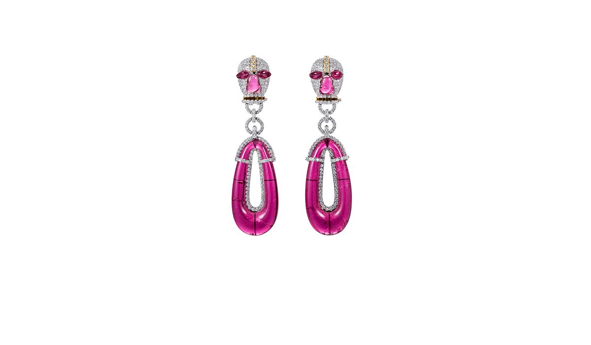 Gold chandelier earrings with diamonds and rubellite, Satta Matturi.