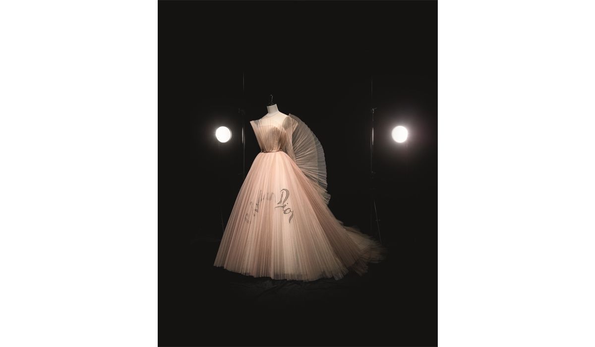 Christian Dior by Maria Grazia Chiuri (b. 1964), Dress, Haute Couture, Spring/Summer 2018 Photo Laziz Hamani