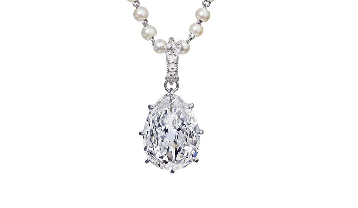 Pear shape diamond and platinum pendant, Black, Starr & Frost (c.1910)