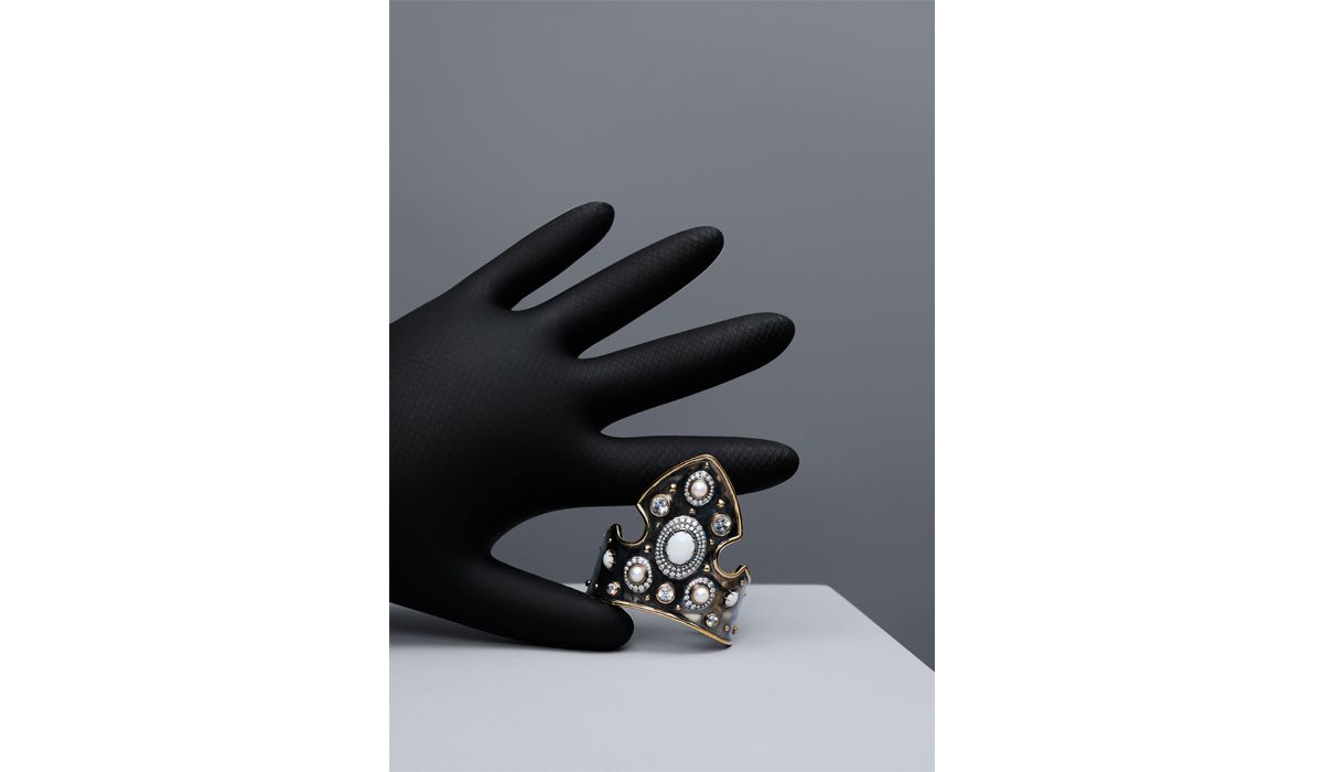 Blason cuff in gold and silver with opal, diamonds and topaz by Elie top