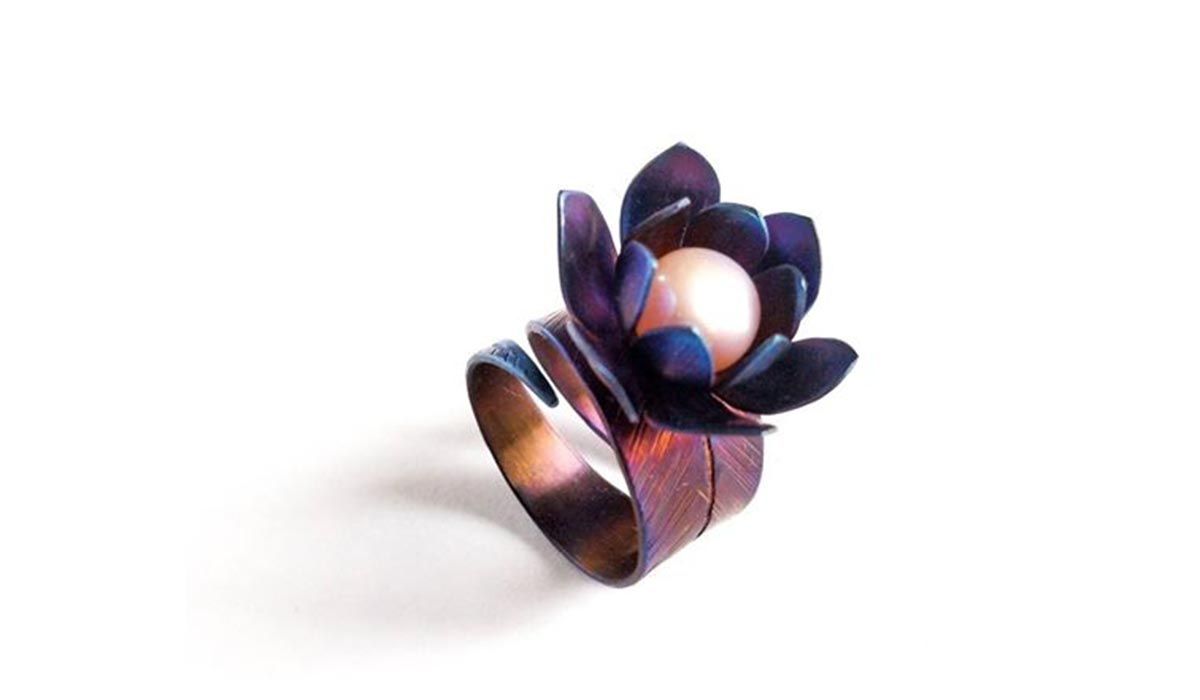 Flyinhome, Titanium Flower, ring 