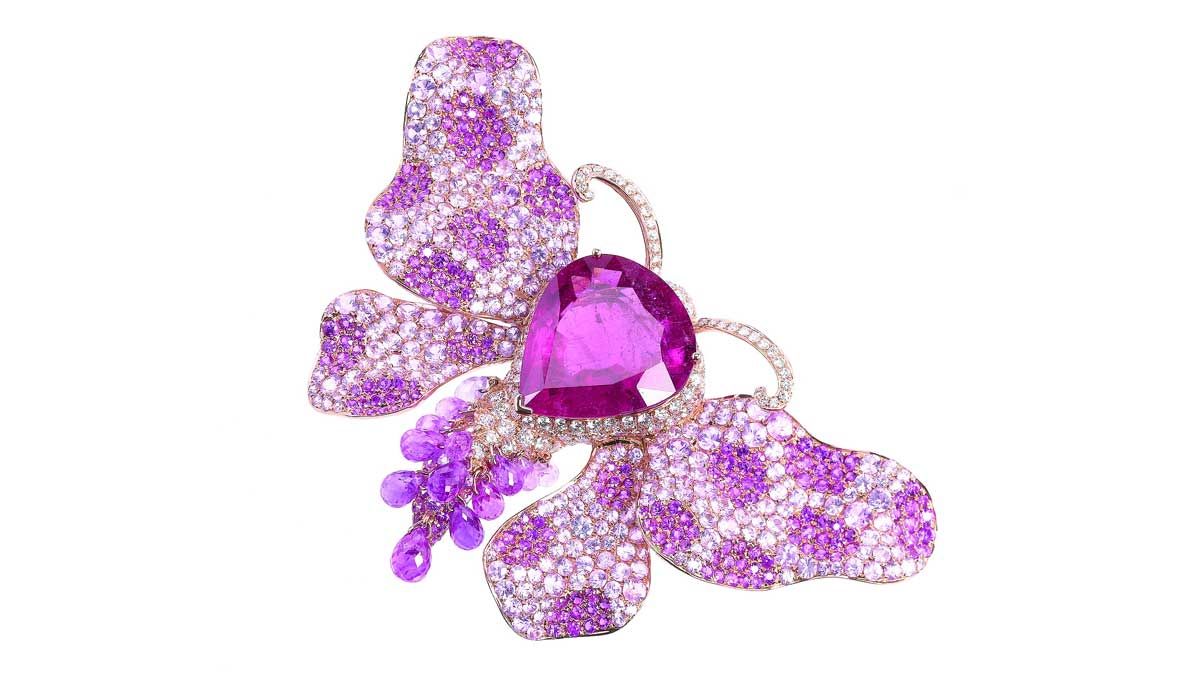 Pink gold butterfly brooch with pink tourmaline and sapphires, Goldiaq. 