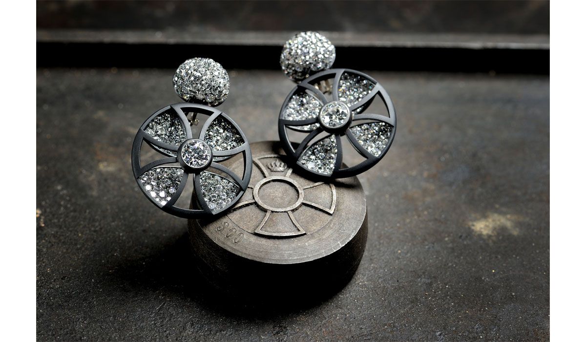 Hemmerle earrings