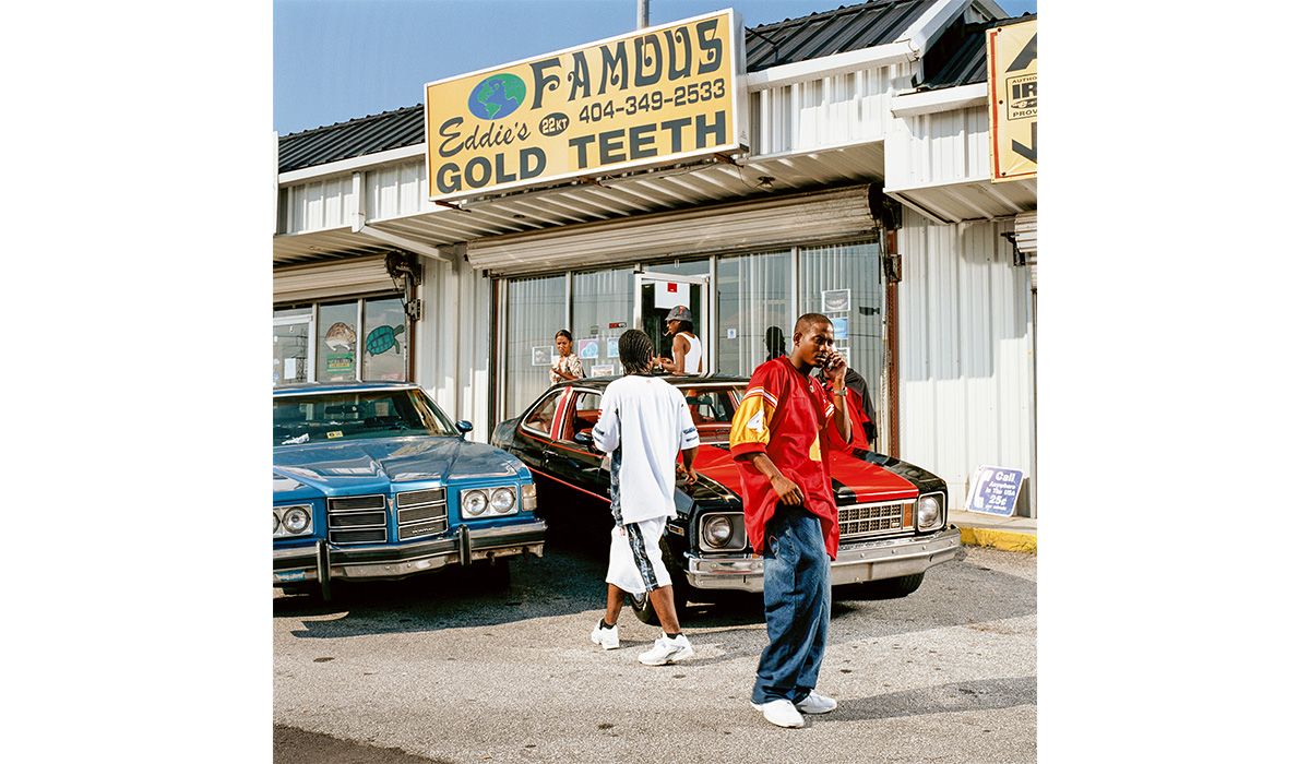Eddie’s Gold Teeth/Famous Eddie’s. Eddie Plein, a Surinamese immigrant in Brooklyn, took gold teeth to new levels. Setting up shop starting in the 1980s at the Colosseum Mall on 165th Street in Jamaica, Queens, Plein 