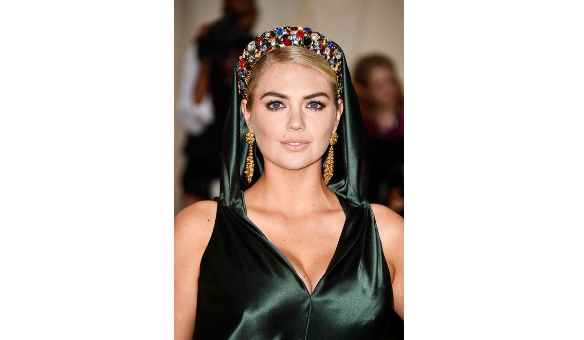 Custom made crown by Lelet NY for kate upton 