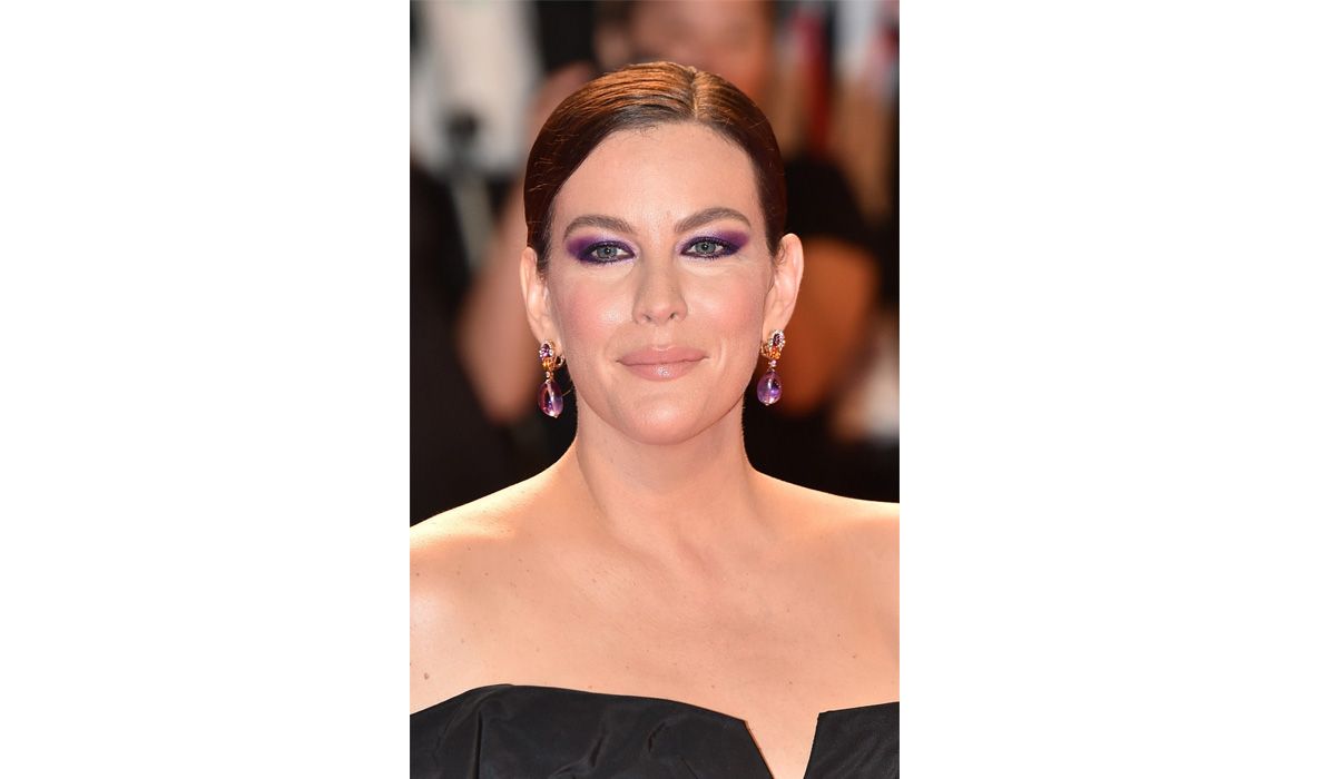 Liv Taylor in Bulgari earrings