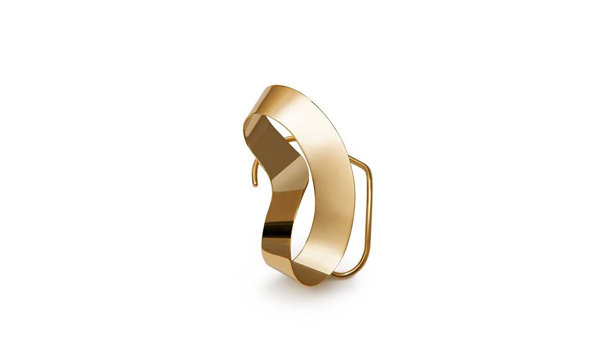 Vermeil Eva earcuff. Mara Paris