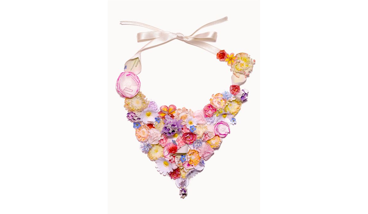 Maria Laura Lavico's necklace