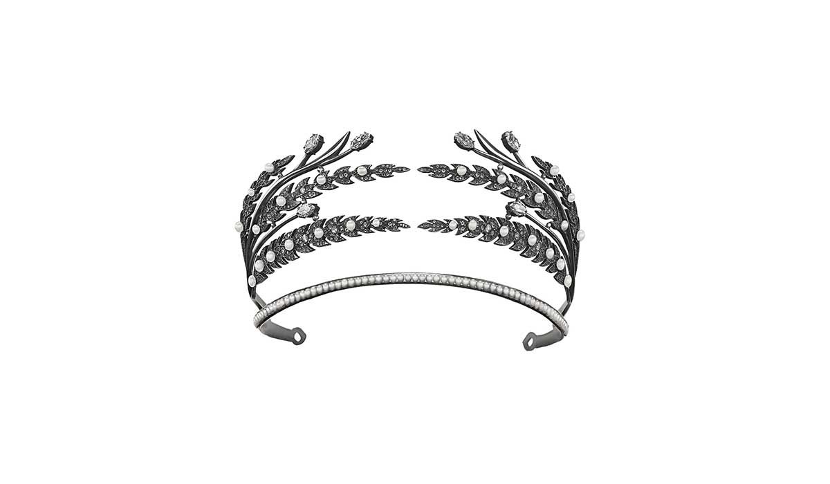 Silver Tiara Ekaterina with colorless topazes and pearls, Romanov collection.