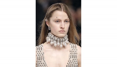 Trend Notes F/W 2022: Multi Pearls
