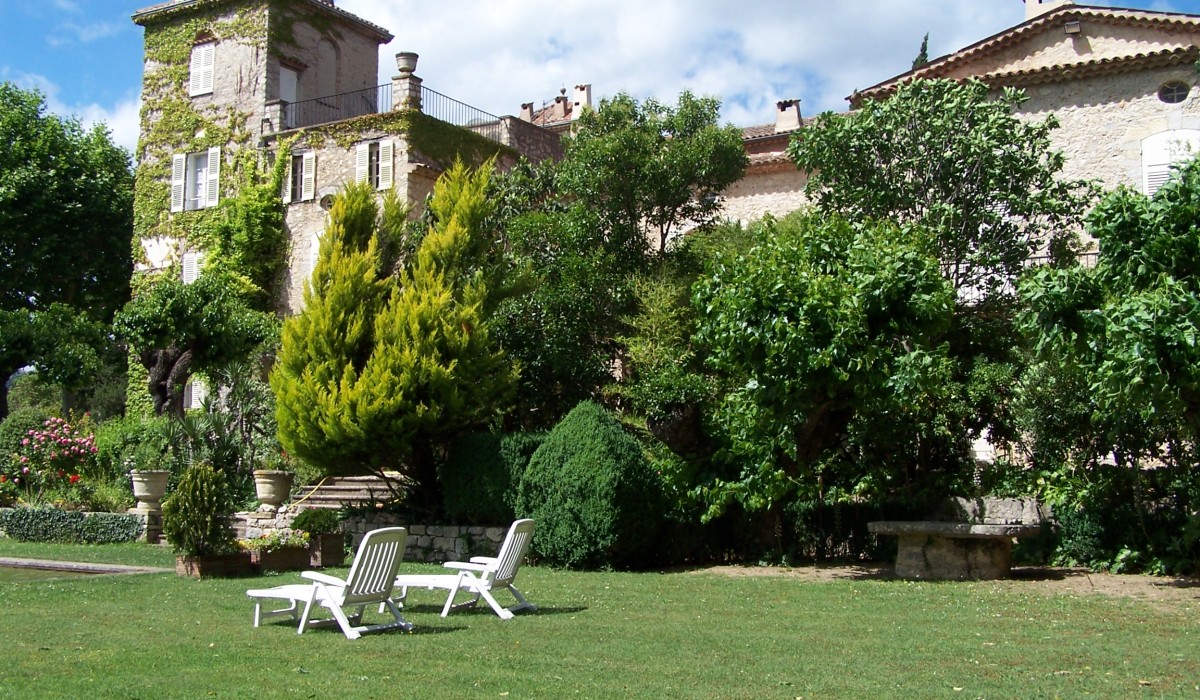 New life at Château de La Colle Noire, the Dior's historic residence