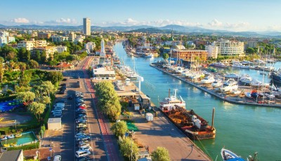 Out Of Home: the New VisitRimini Campaign Out Of Home: the New VisitRimini Campaign